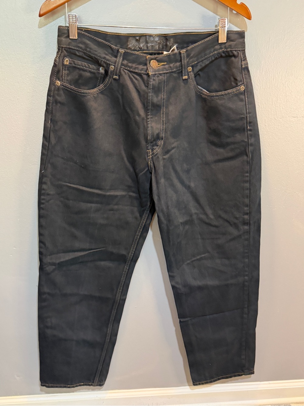 LEVI’S MEN’S BLACK RED TAB JEANS SZ 34x29